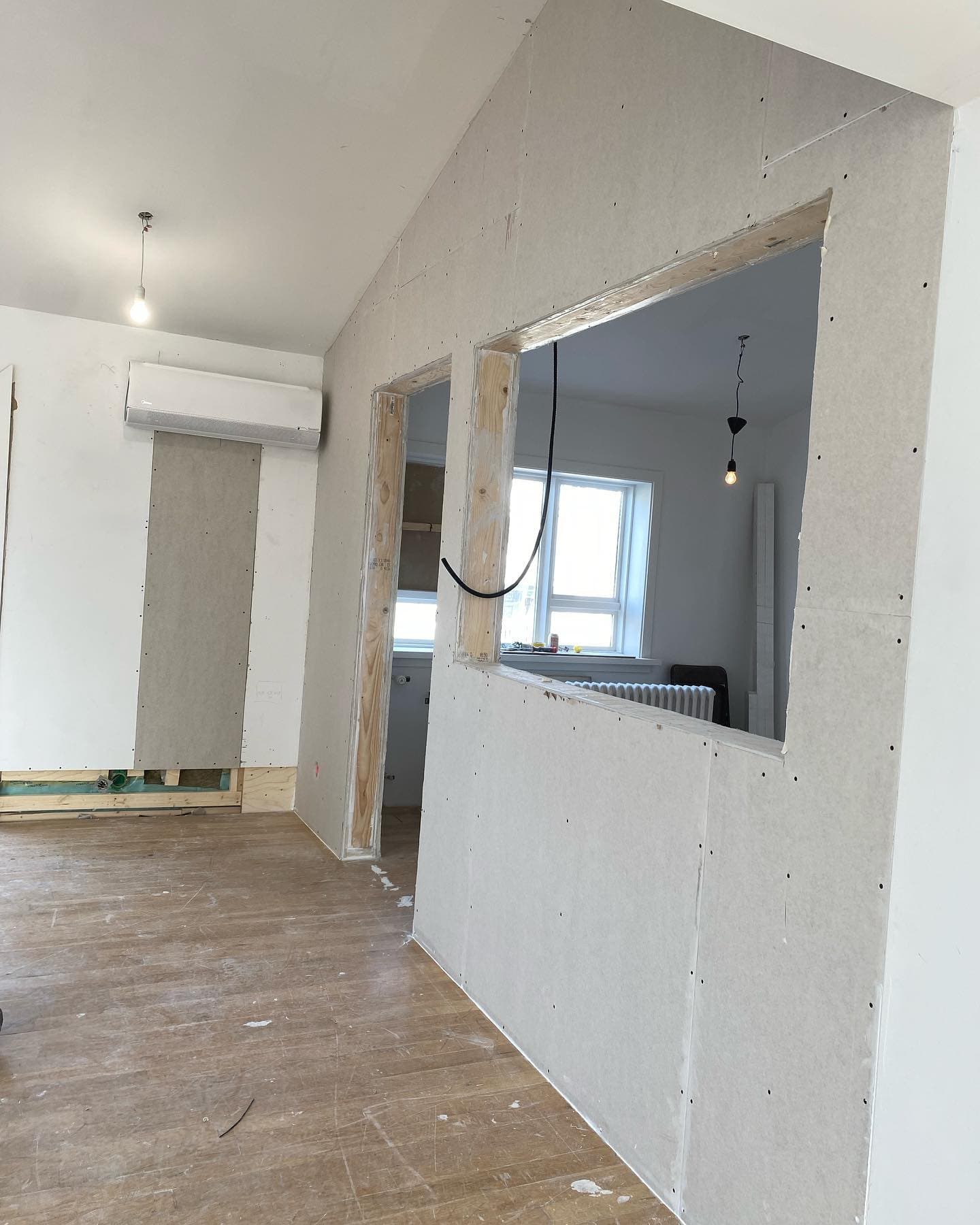 Eftirmynd fyrir verkefni: Innveggir